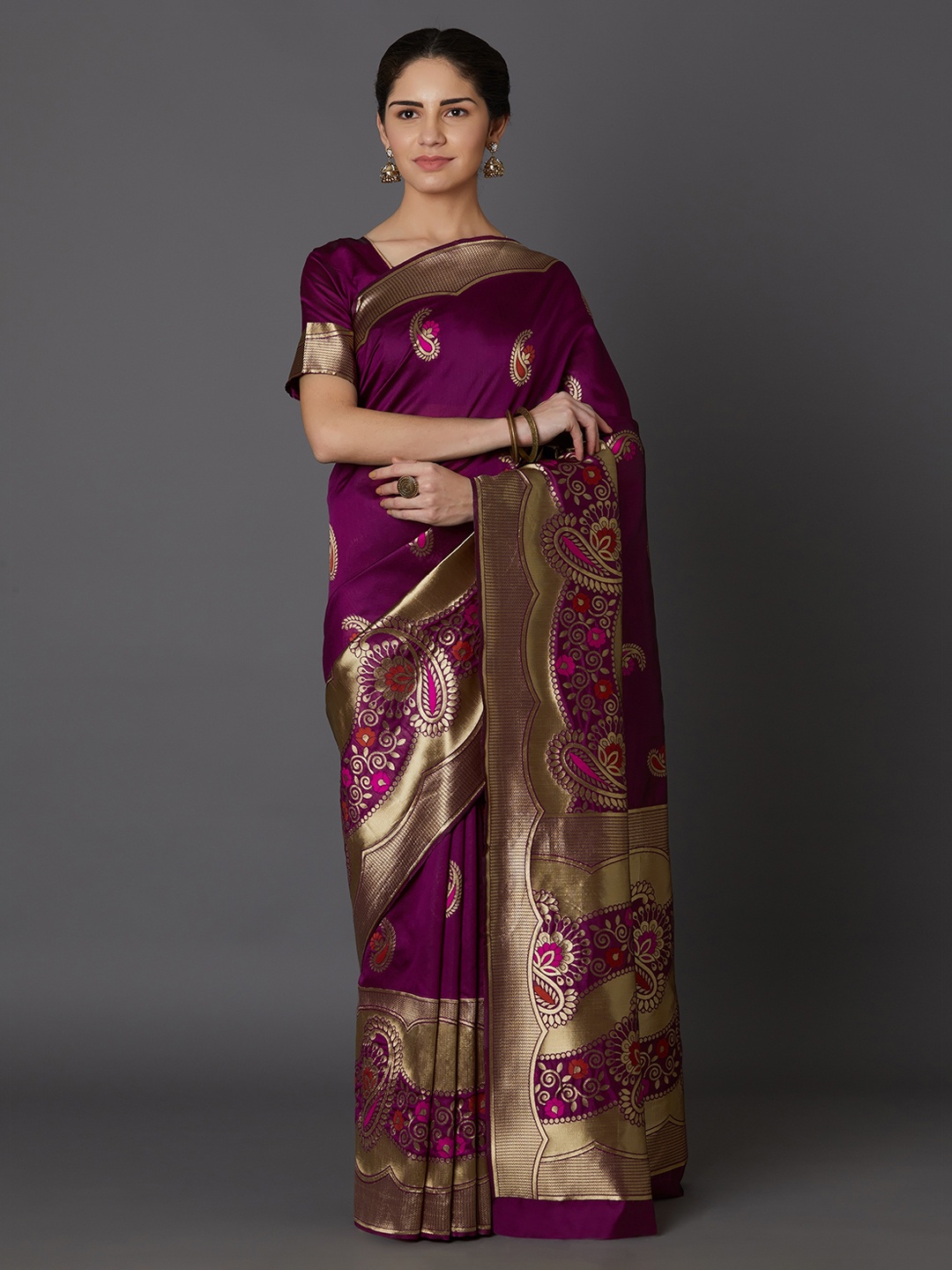 

Mitera Purple & Gold-Toned Silk Blend Woven Design Kanjeevaram Saree