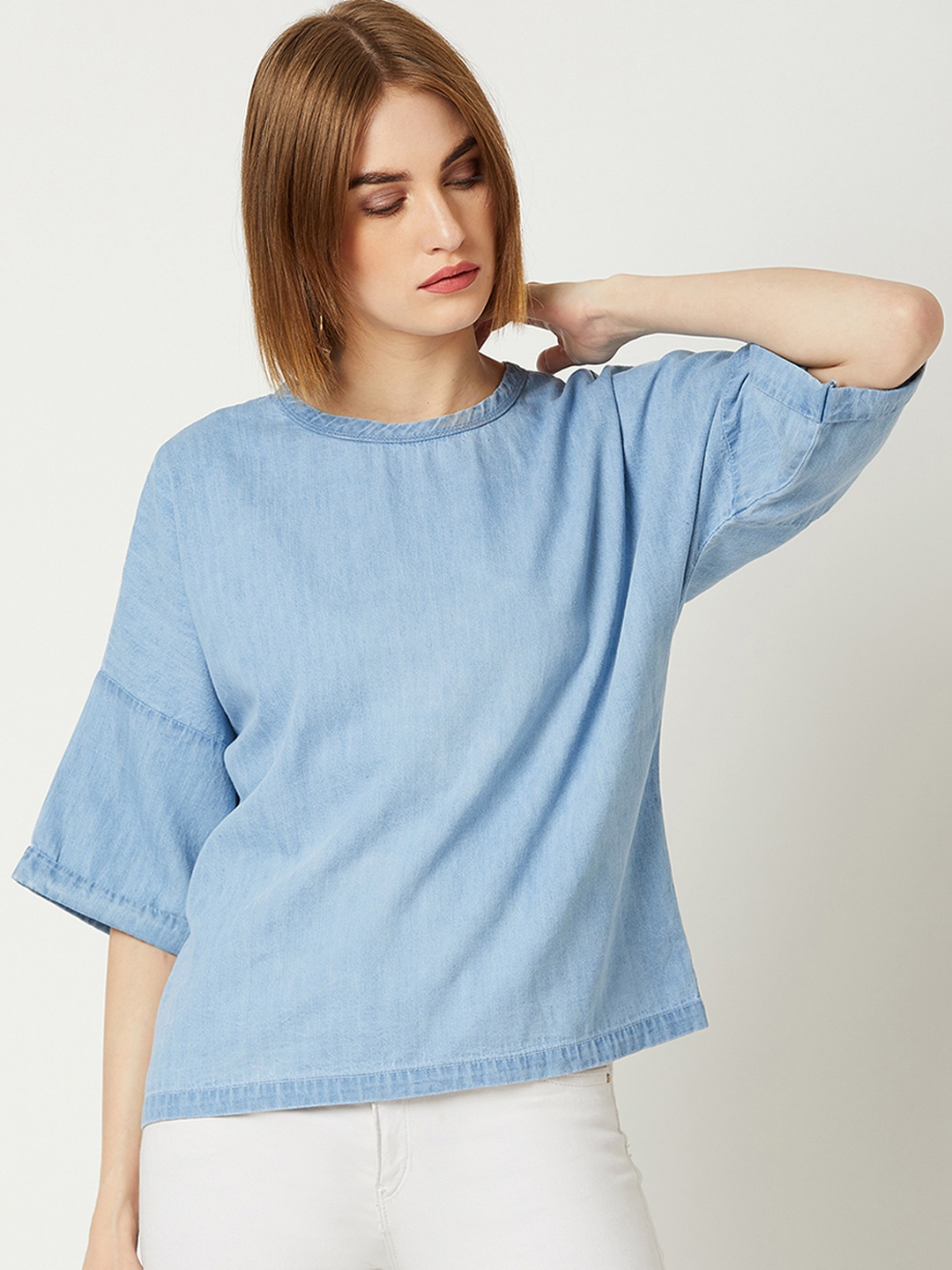 

Miss Chase Women Blue Solid Denim Boxy Top