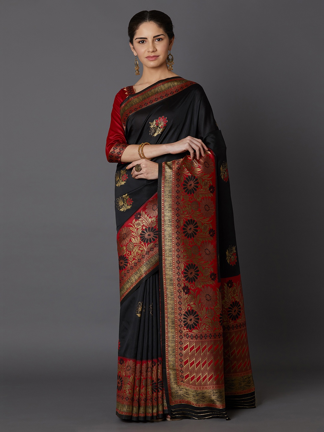 

Mitera Black & Red Silk Blend Woven Design Kanjeevaram Saree