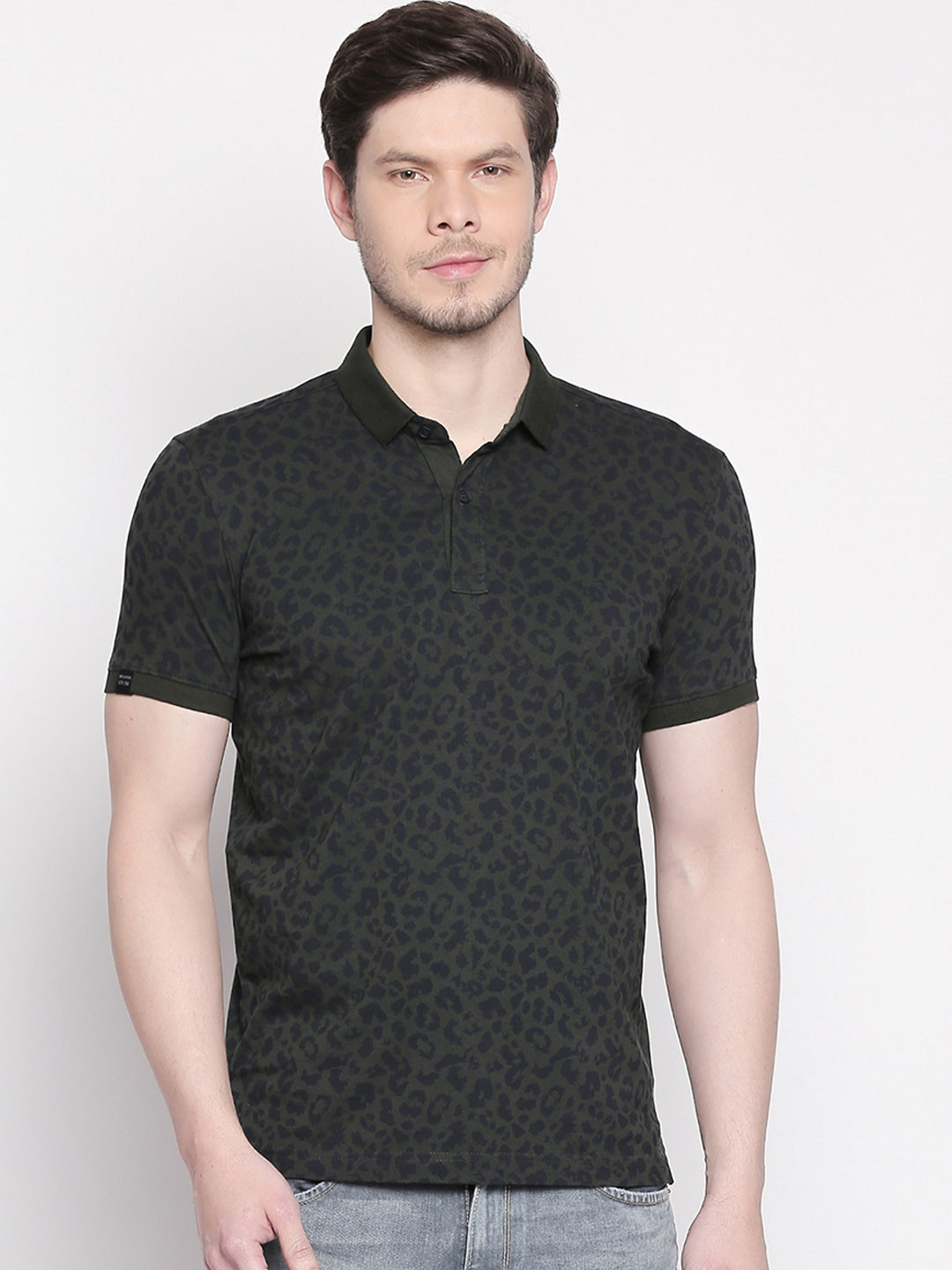 

Mufti Men Olive Green & Black Printed Polo Collar T-shirt