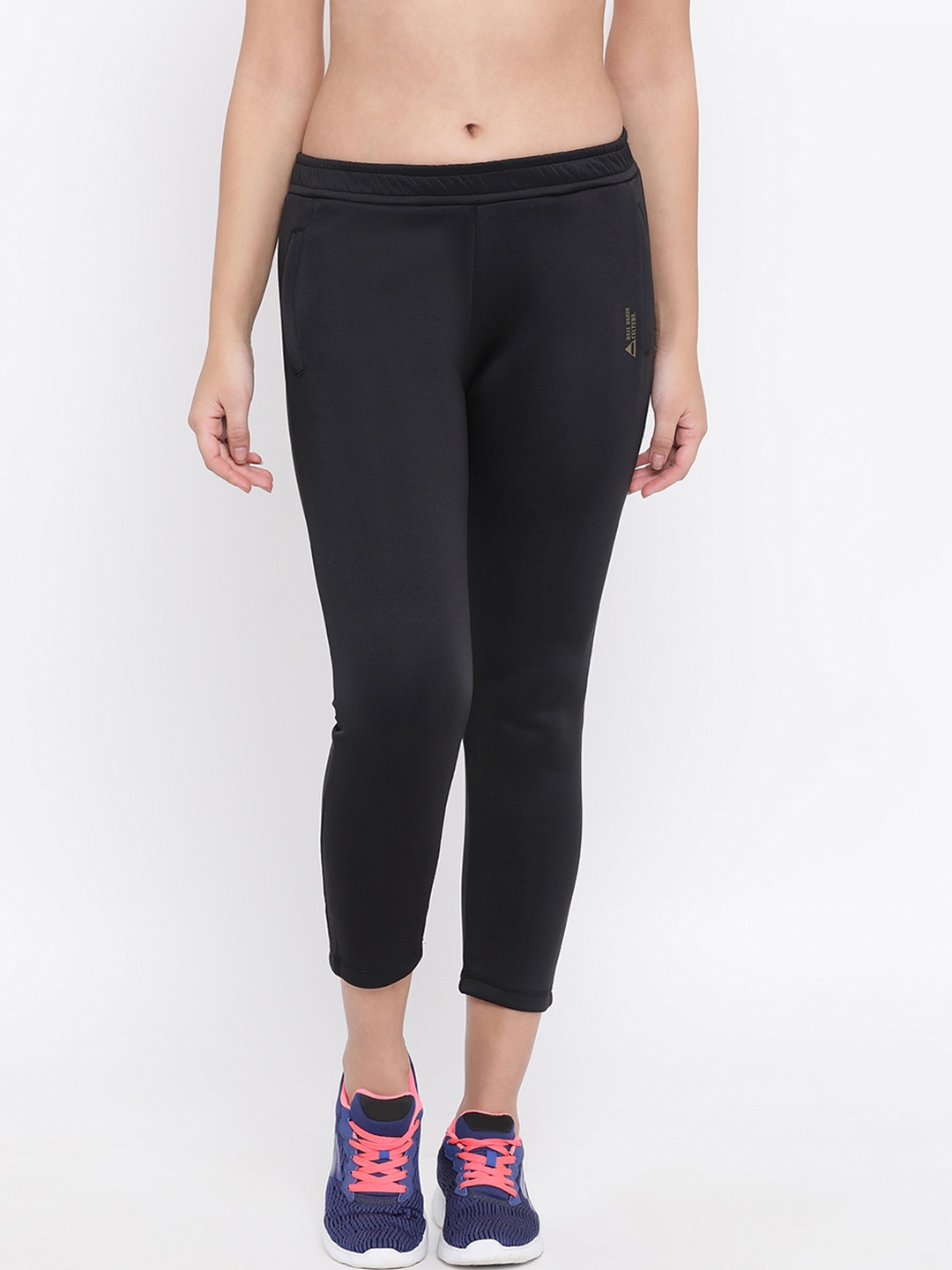 

Crimsoune Club Women Black Solid Slim-Fit Track Pants