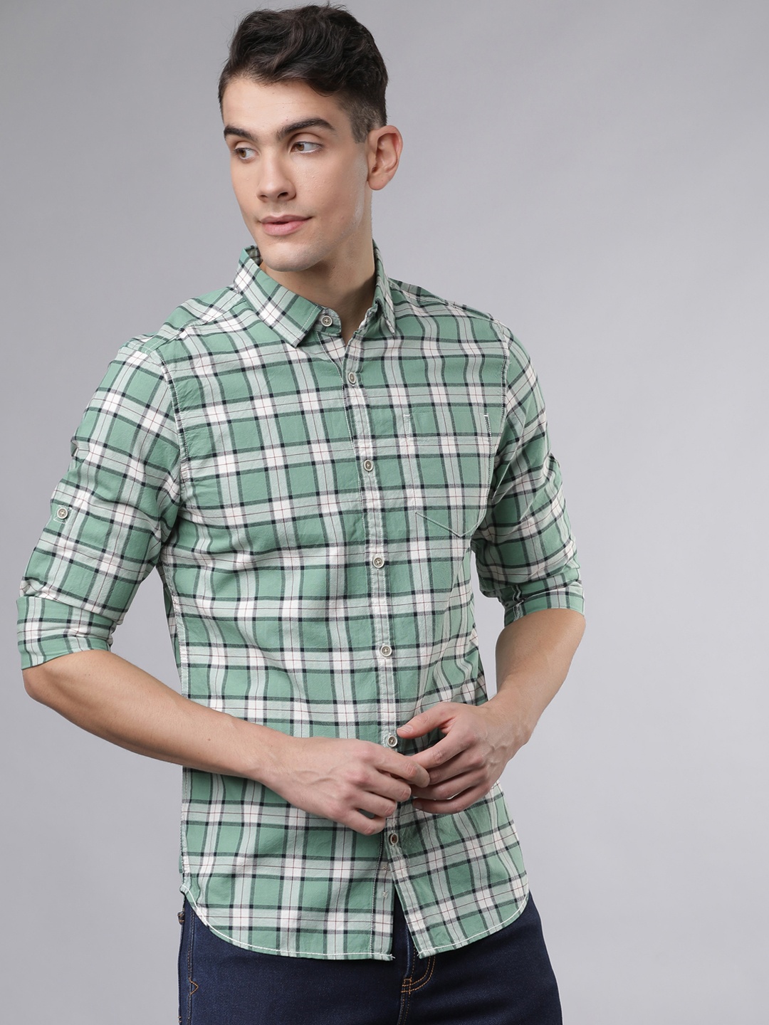 

LOCOMOTIVE Men Green & Off-White Slim Fit Checked Casual Shirt