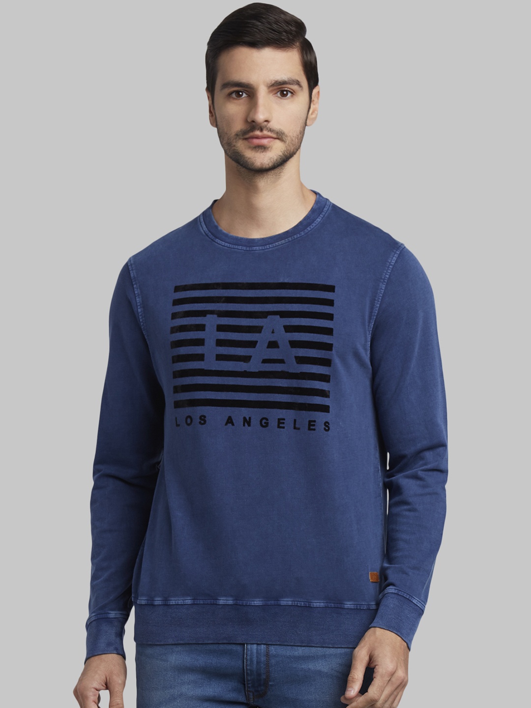 

Parx Men Blue & Black Printed Sweatshirt