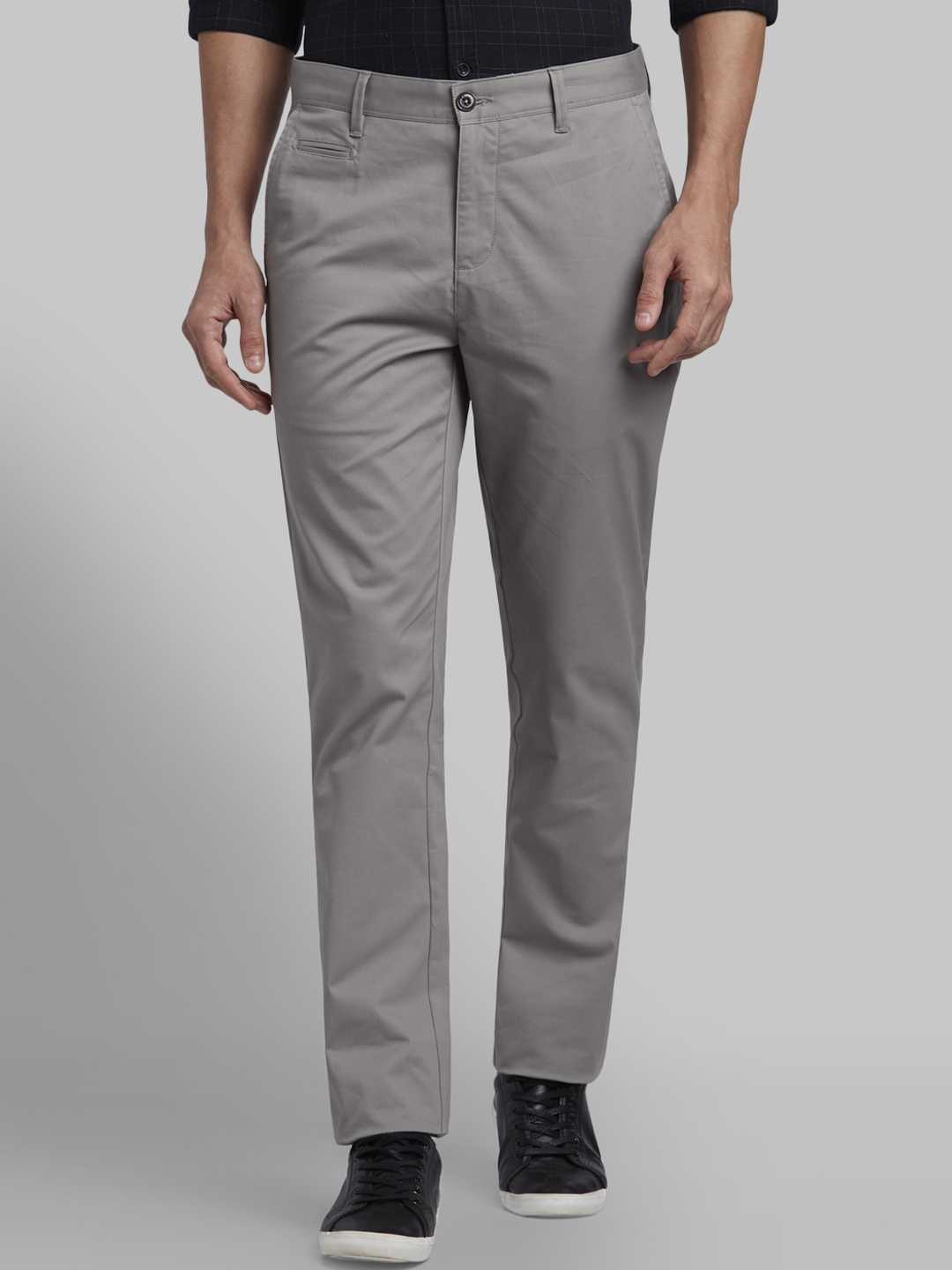 

Parx Men Grey Slim Fit Solid Regular Trousers