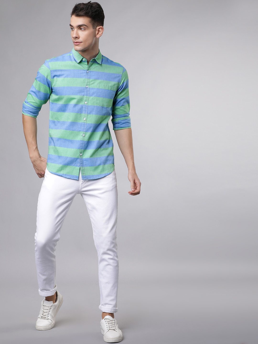 

HIGHLANDER Men Green & Blue Slim Fit Striped Casual Shirt