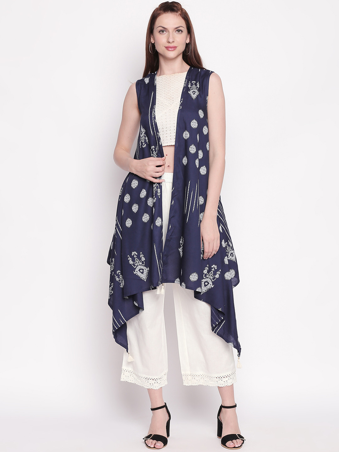 

AKKRITI BY PANTALOONS Women Navy Blue Printed Open Front Shrug