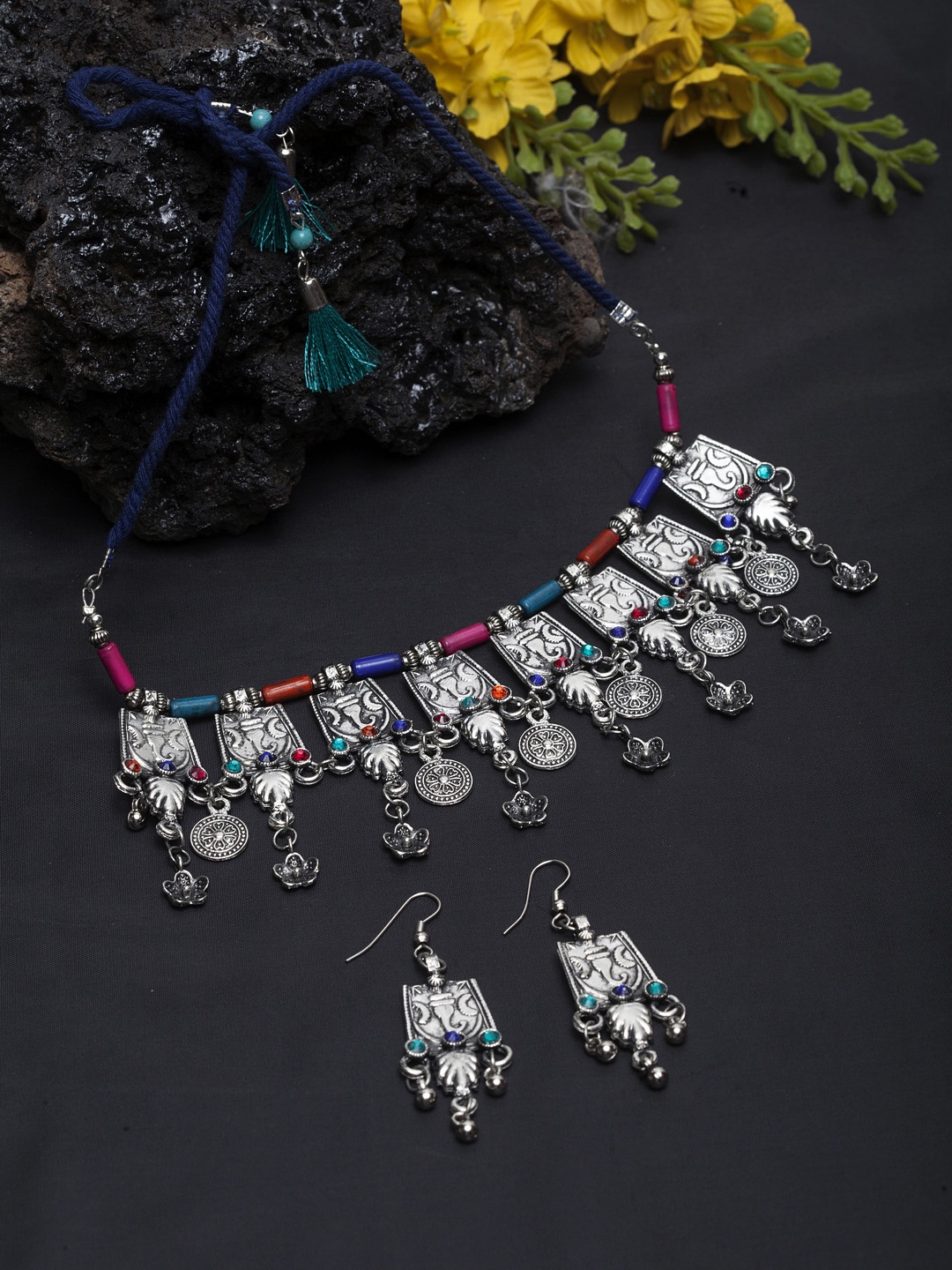 

Moedbuille Silver-Toned & Blue Stone Studded Handcrafted Afghan Jewellery Set