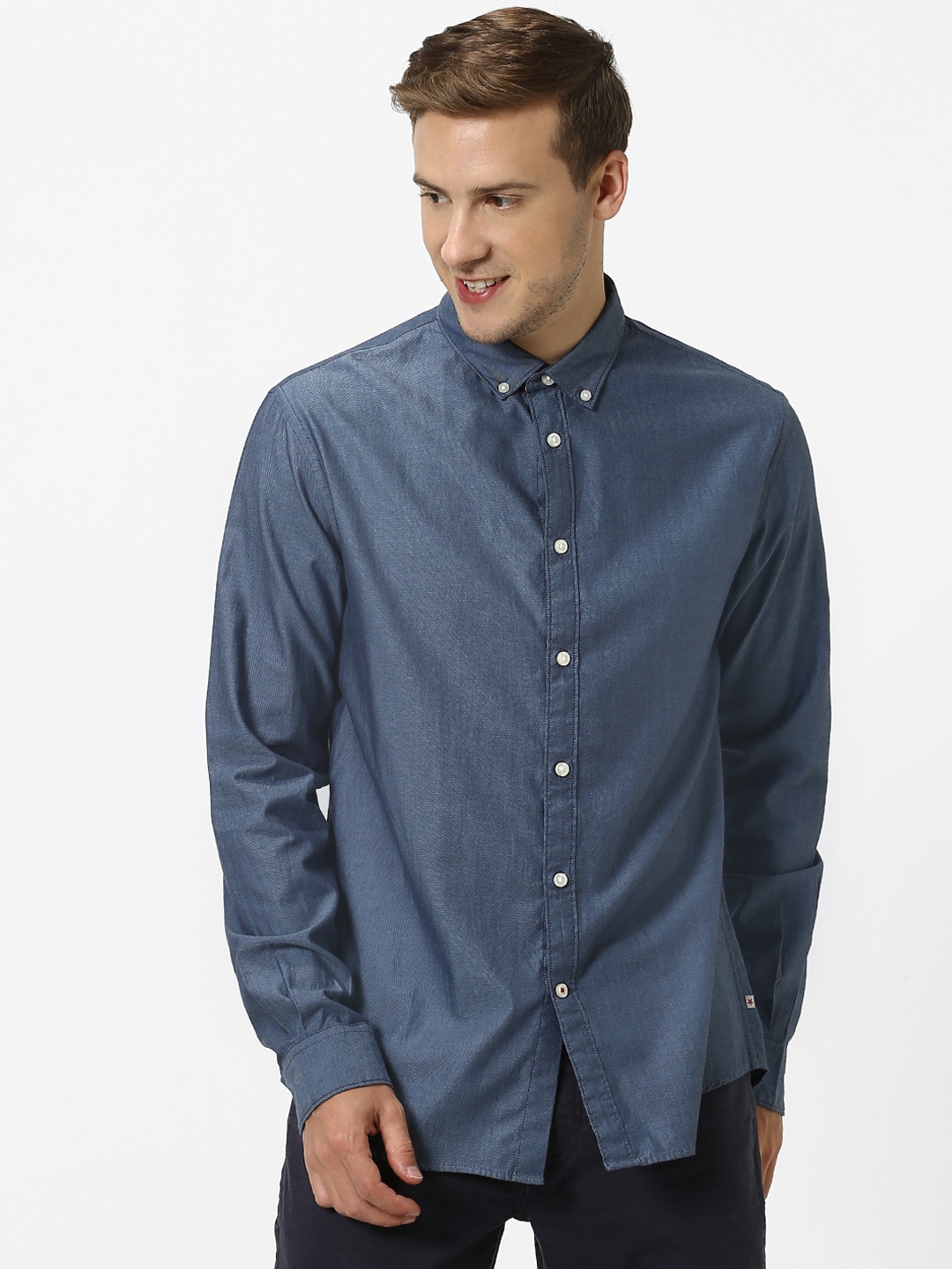 

Celio Men Blue Slim Fit Solid Cotton Casual Shirt