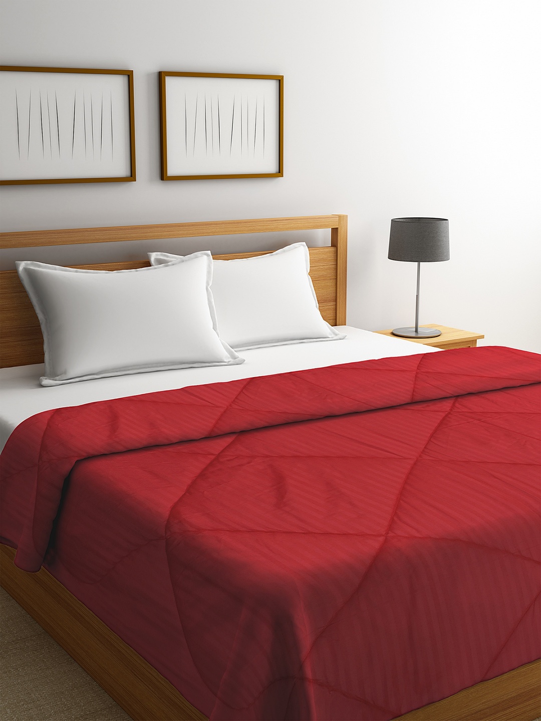 

ROMEE Red Solid AC Room 210 GSM Double Bed Reversible Comforter