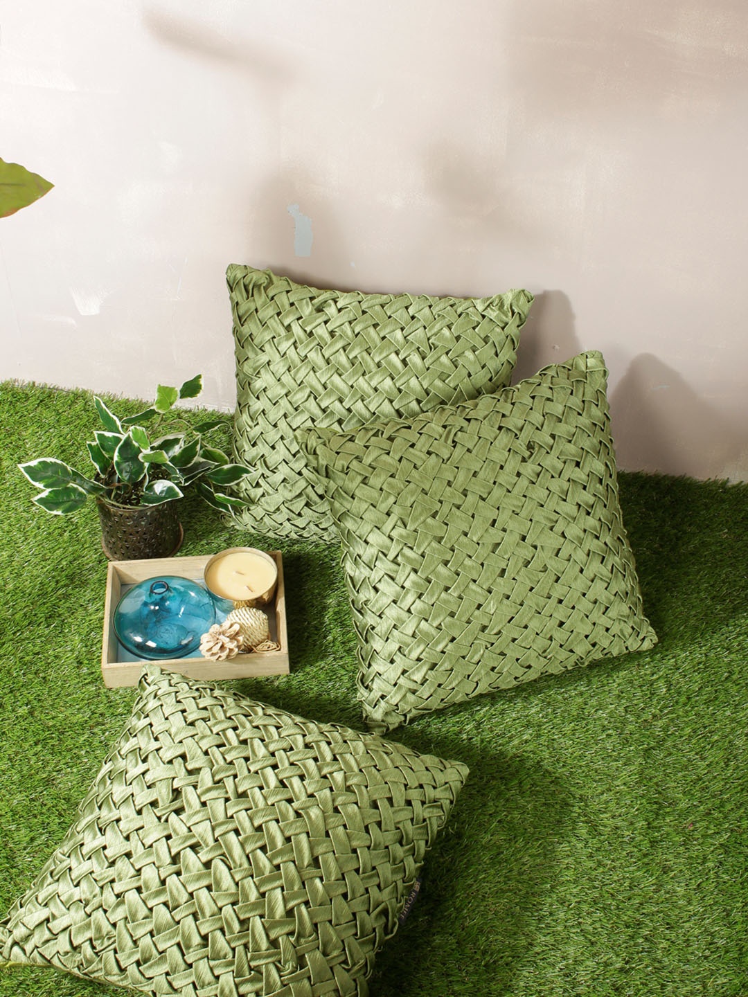 

ROMEE Green Set of 3 Solid Square Cushion Covers