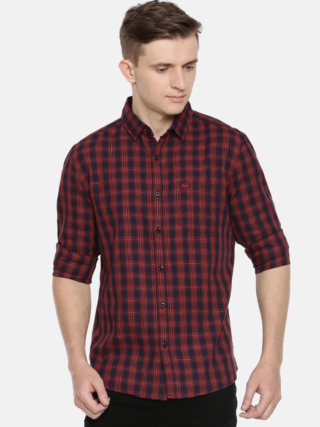 

Chennis Men Red & Navy Blue Slim Fit Checked Casual Shirt