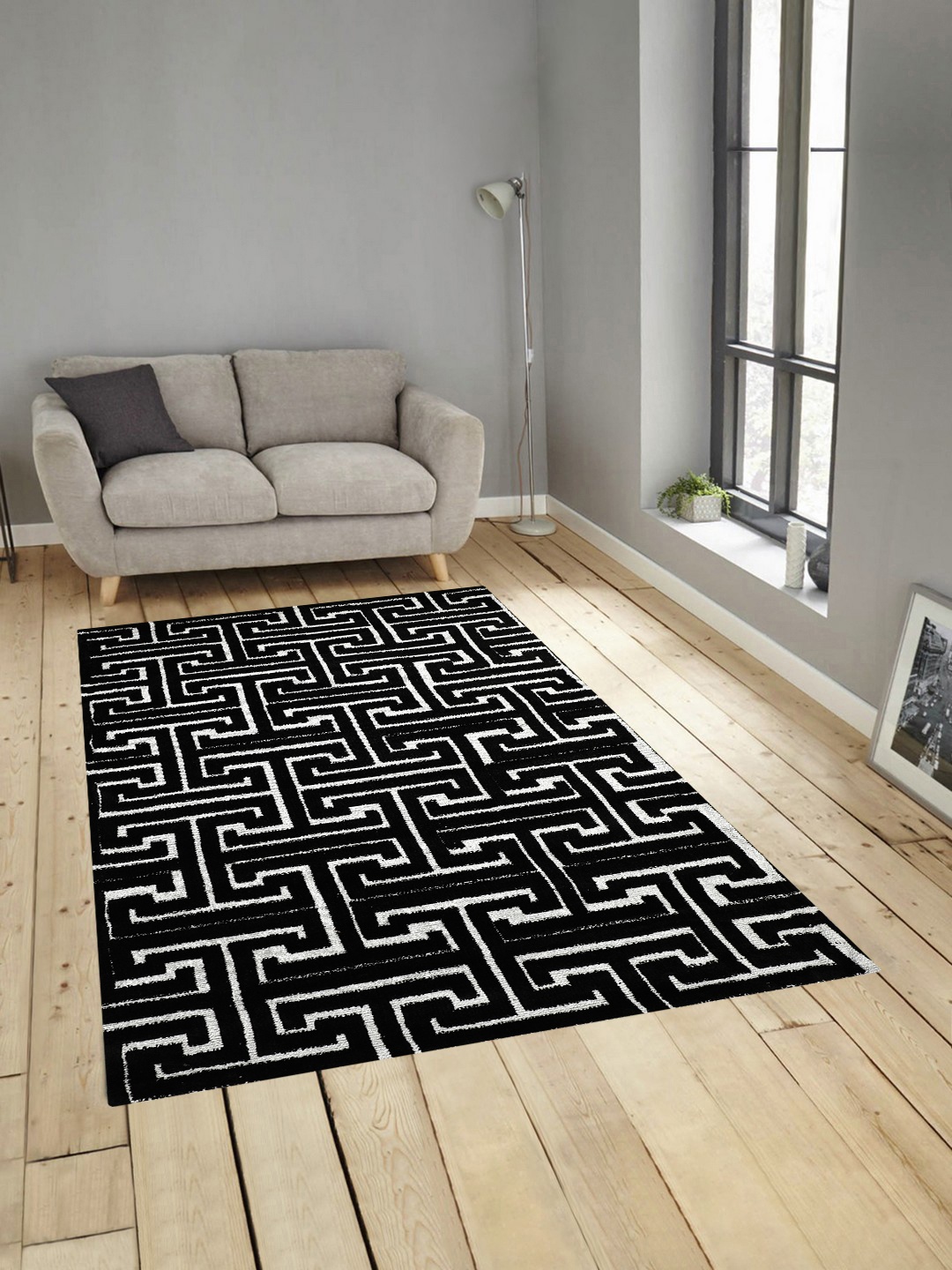 PRESTO Black & Beige Printed Anti-Skid Carpet