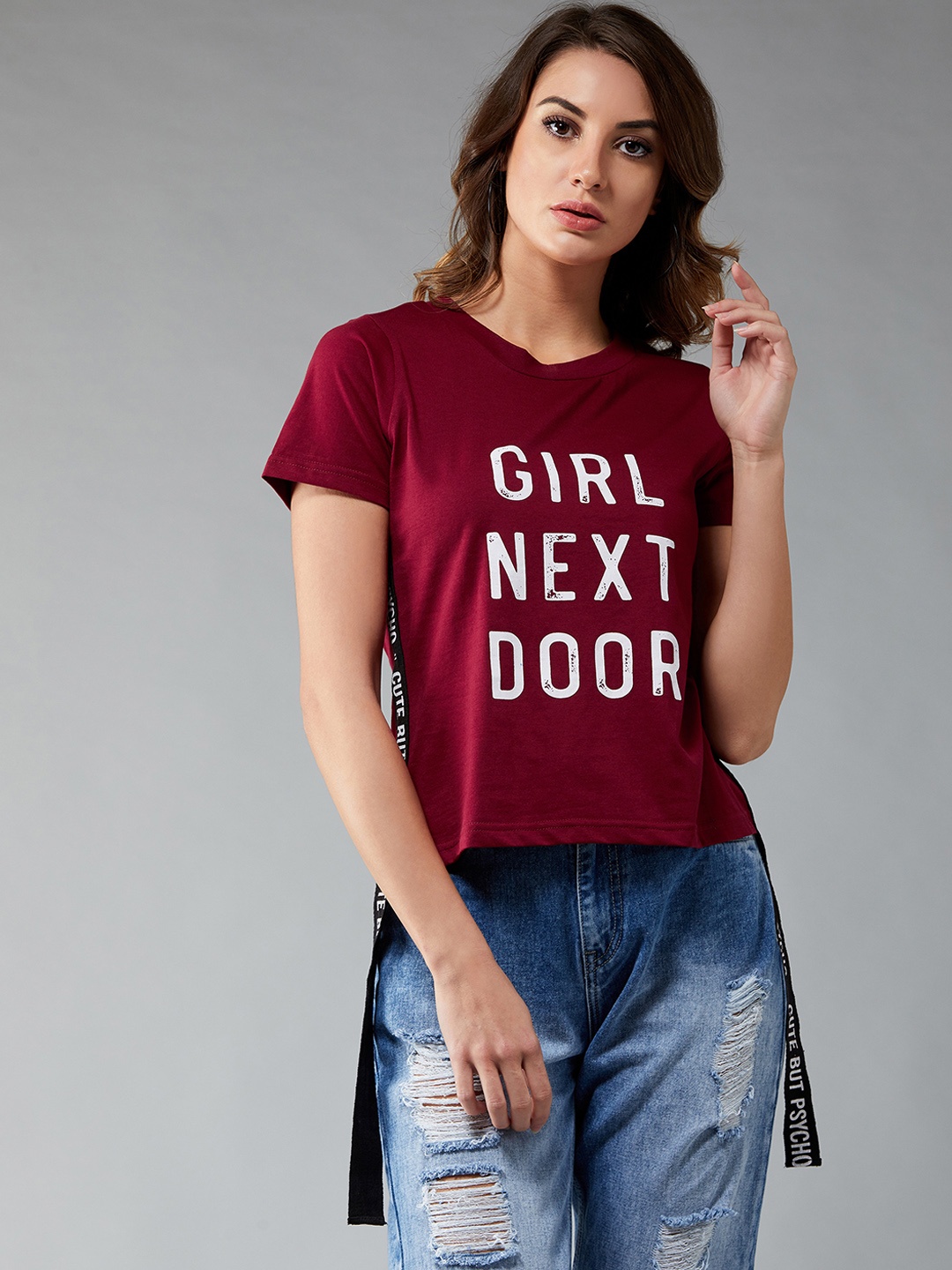 

DOLCE CRUDO Women Maroon Printed Round Neck Pure Cotton T-shirt