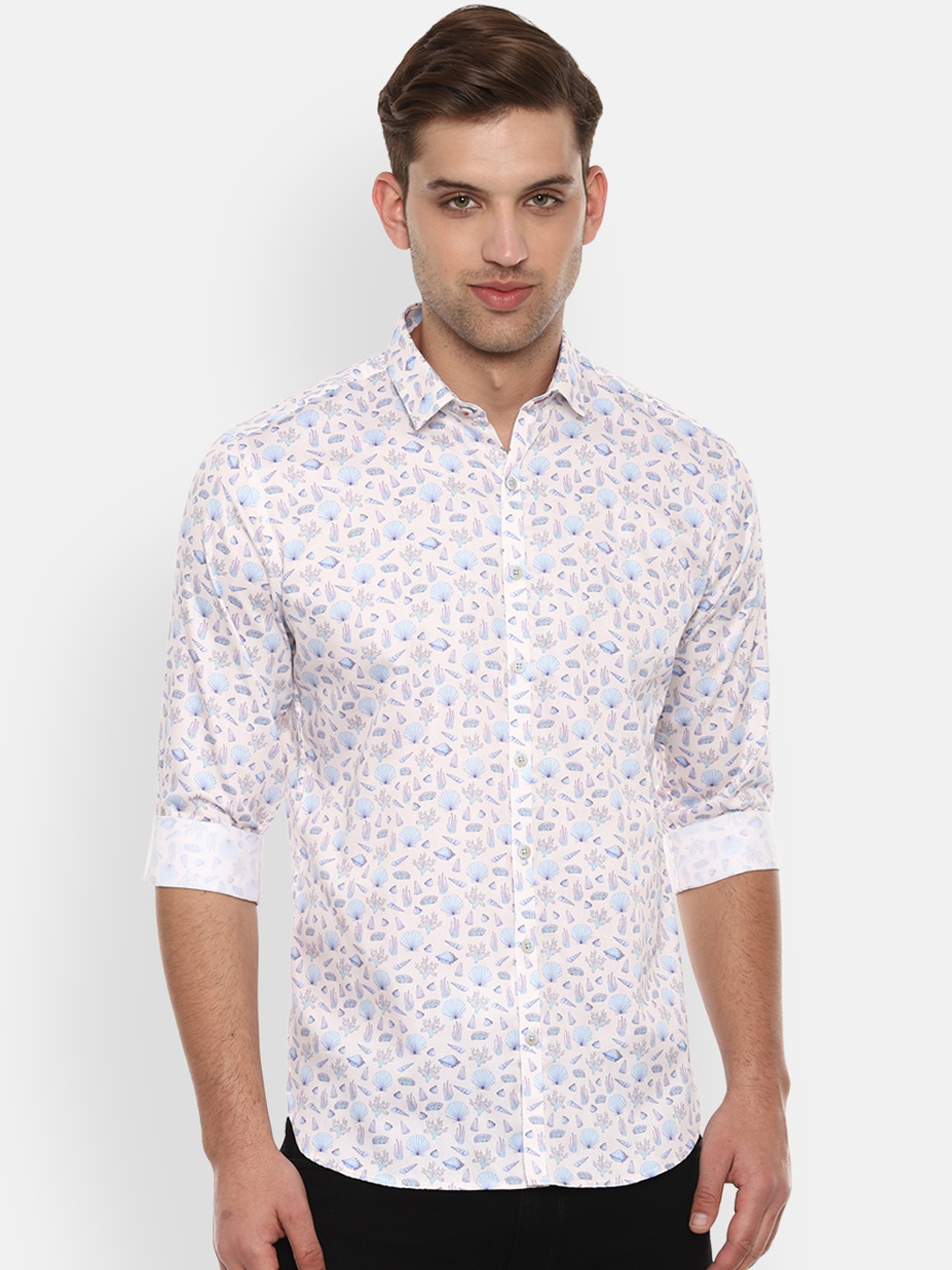 

V Dot Men Cream-Coloured & Blue Slim Fit Printed Casual Shirt