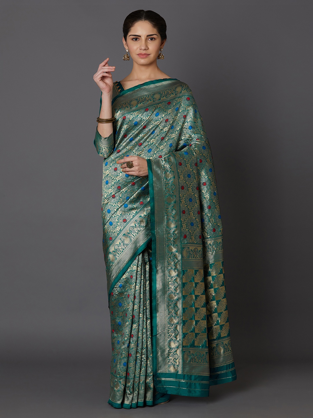 

Mitera Green & Beige Silk Blend Woven Design Kanjeevaram Saree