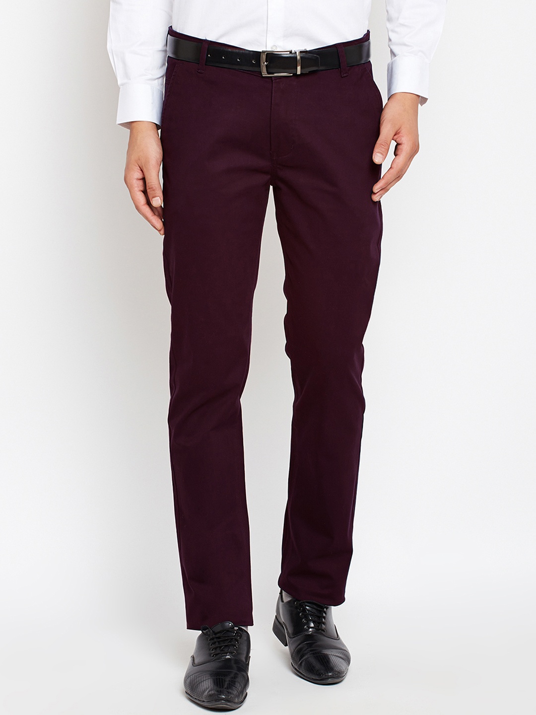 

Hancock Men Wine Slim Fit Solid Regular Trousers, Burgundy