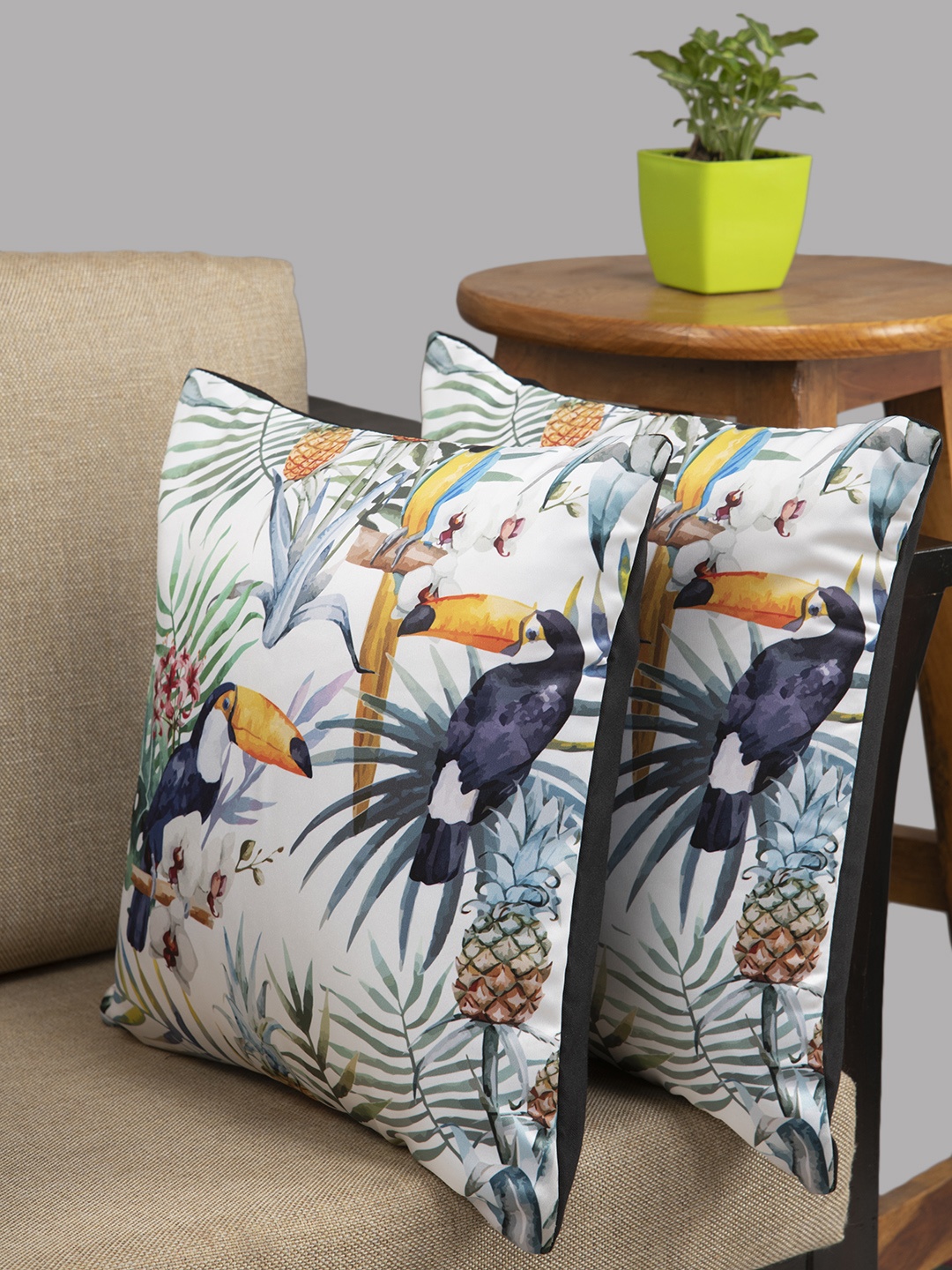 

HOUZZCODE Off-White & Blue Set of 2 Abstract Square Cushion Covers
