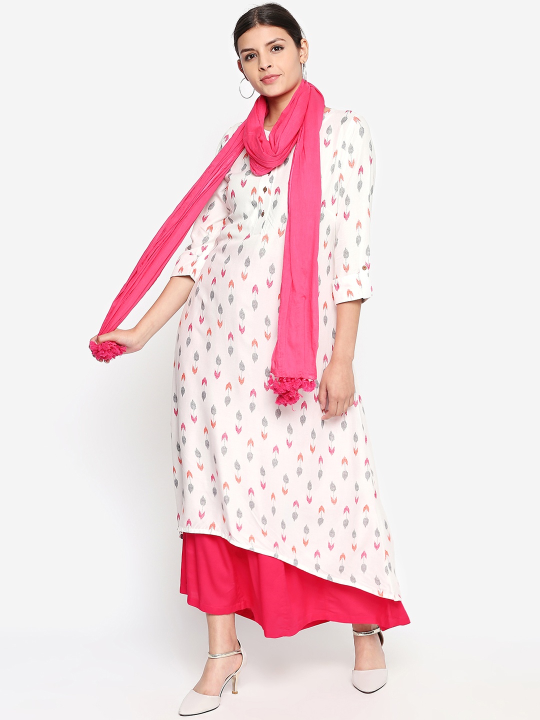

RANGMANCH BY PANTALOONS Fuchsia Pink Solid Pure Cotton Dupatta