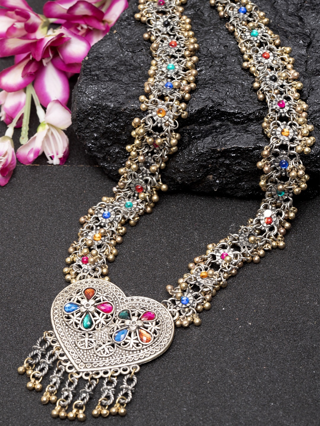 

Moedbuille Silver-Plated Handcrafted Tribal Necklace