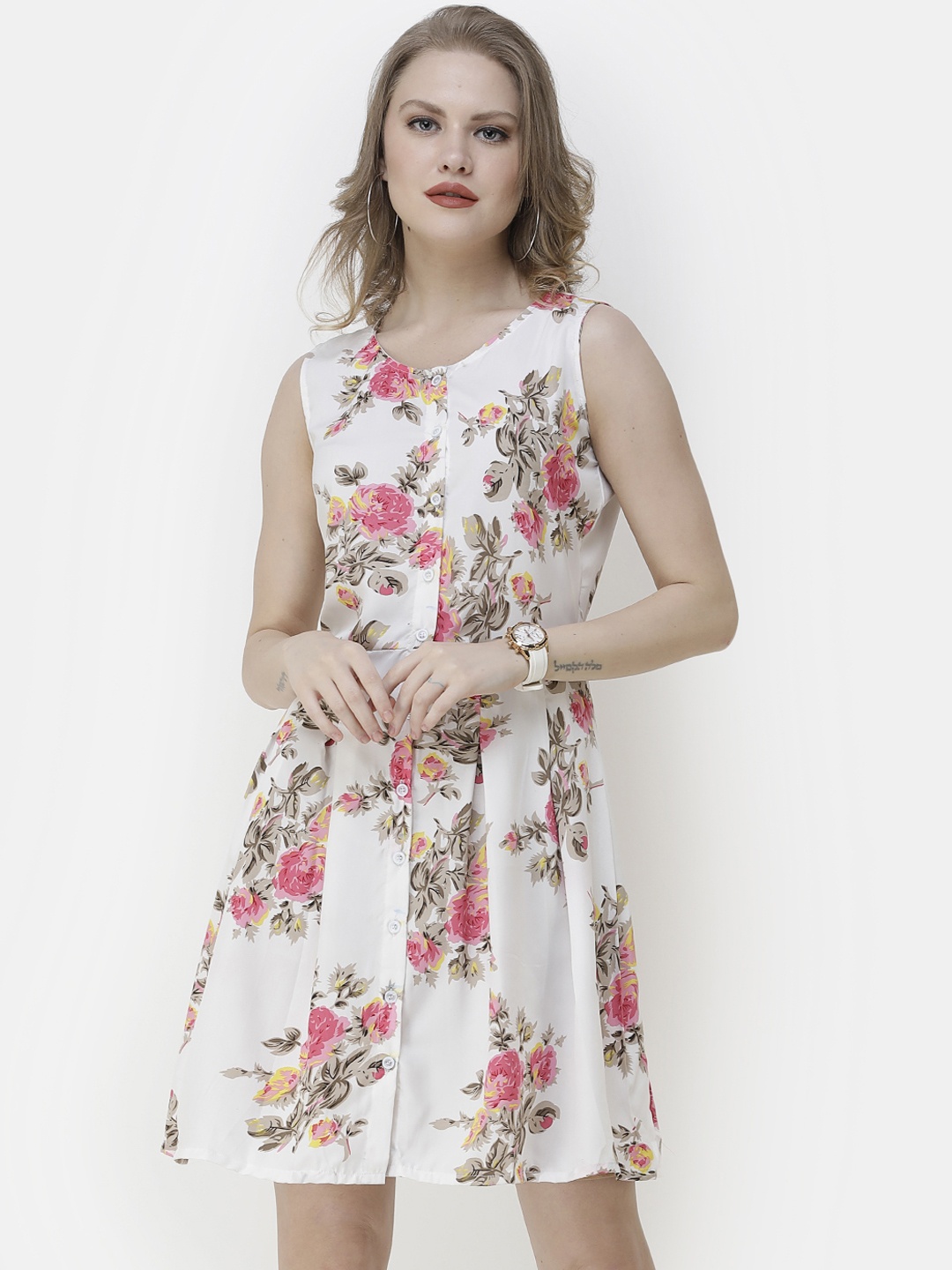 

SCORPIUS Women White & Pink Floral Printed Fit and Flare Dress