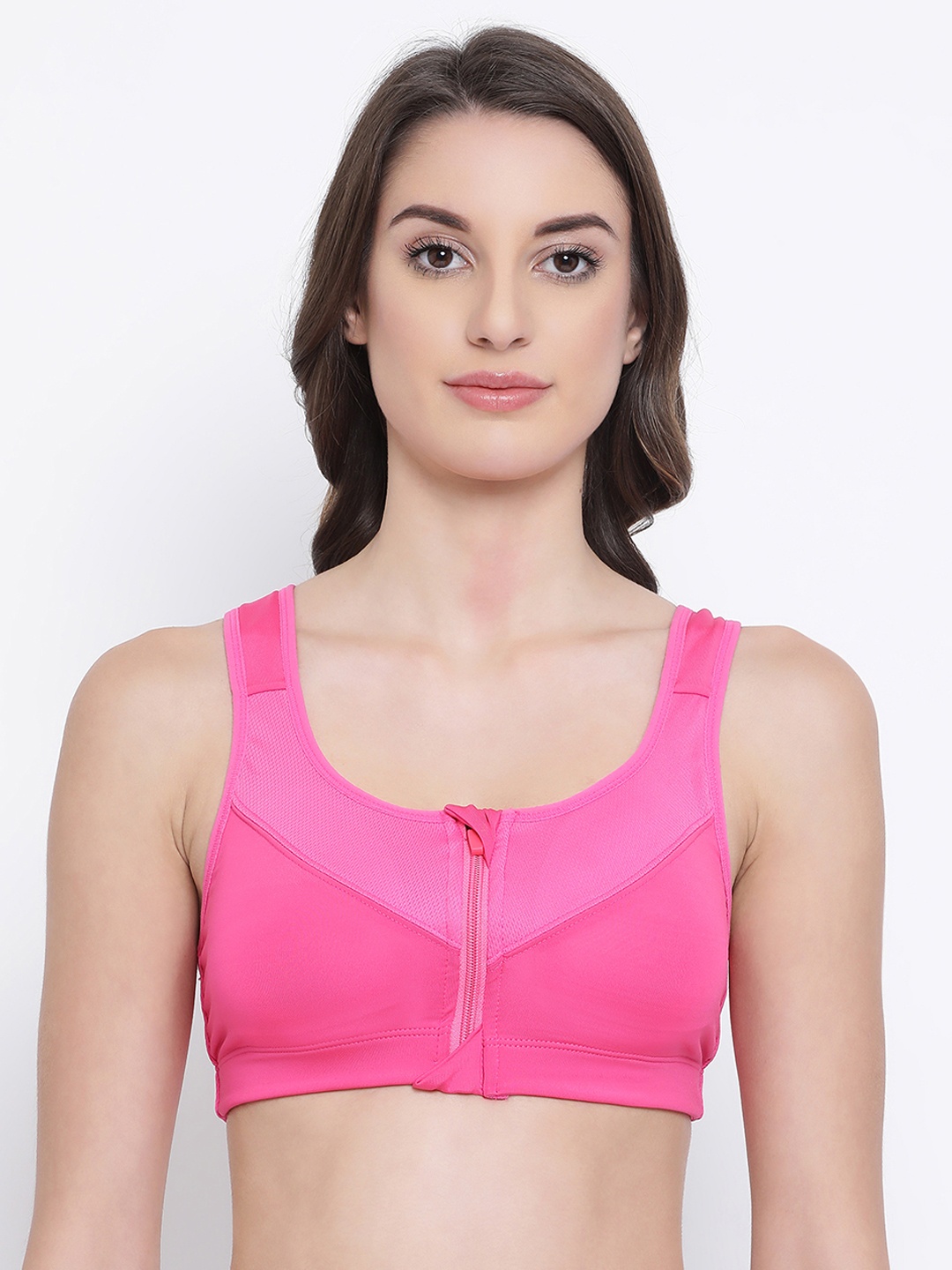 

Clovia Pink Solid Padded Non-Wired Sports Bra BR1975P22S