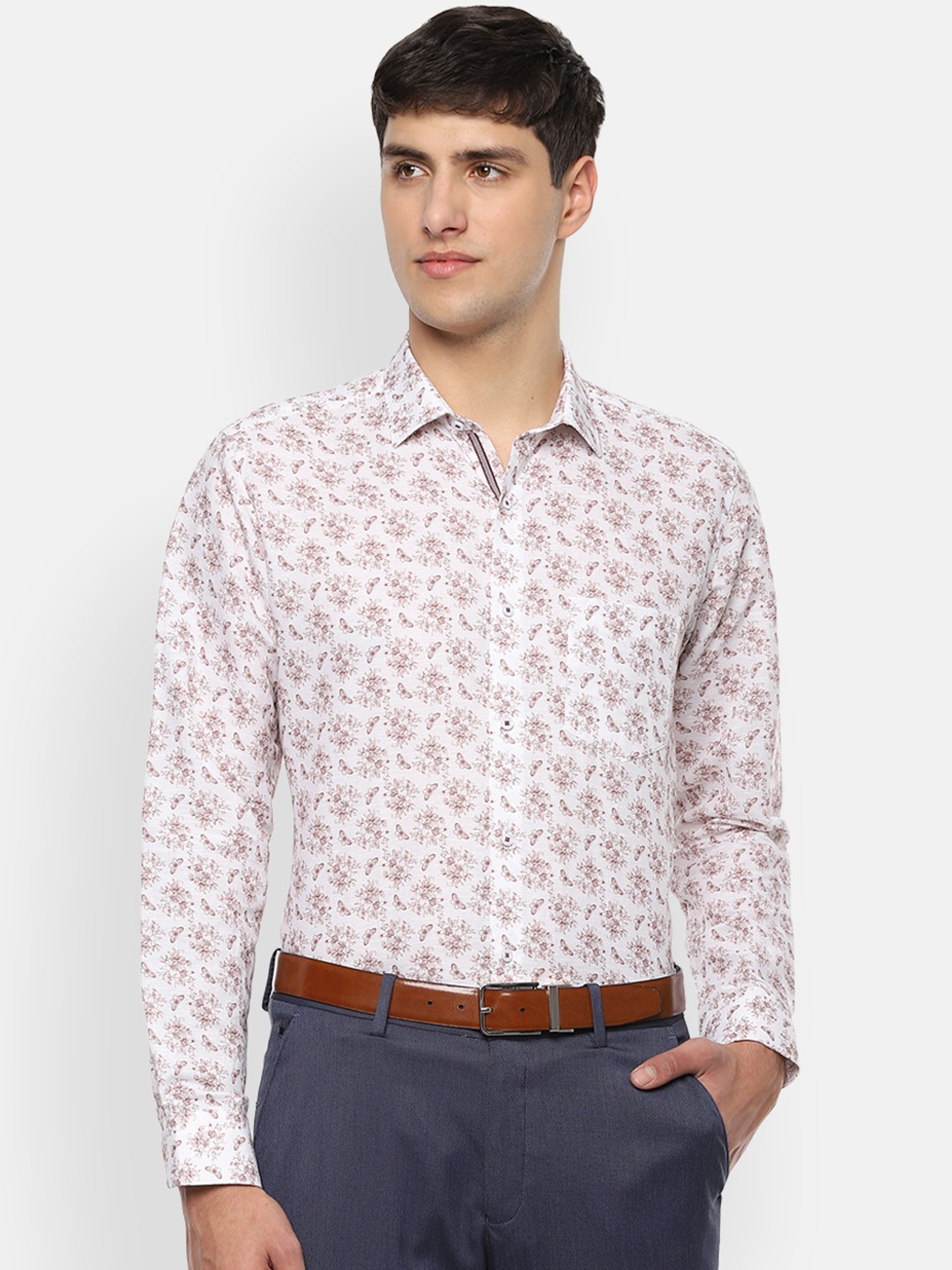 

Van Heusen Men White & Maroon Regular Fit Printed Formal Shirt