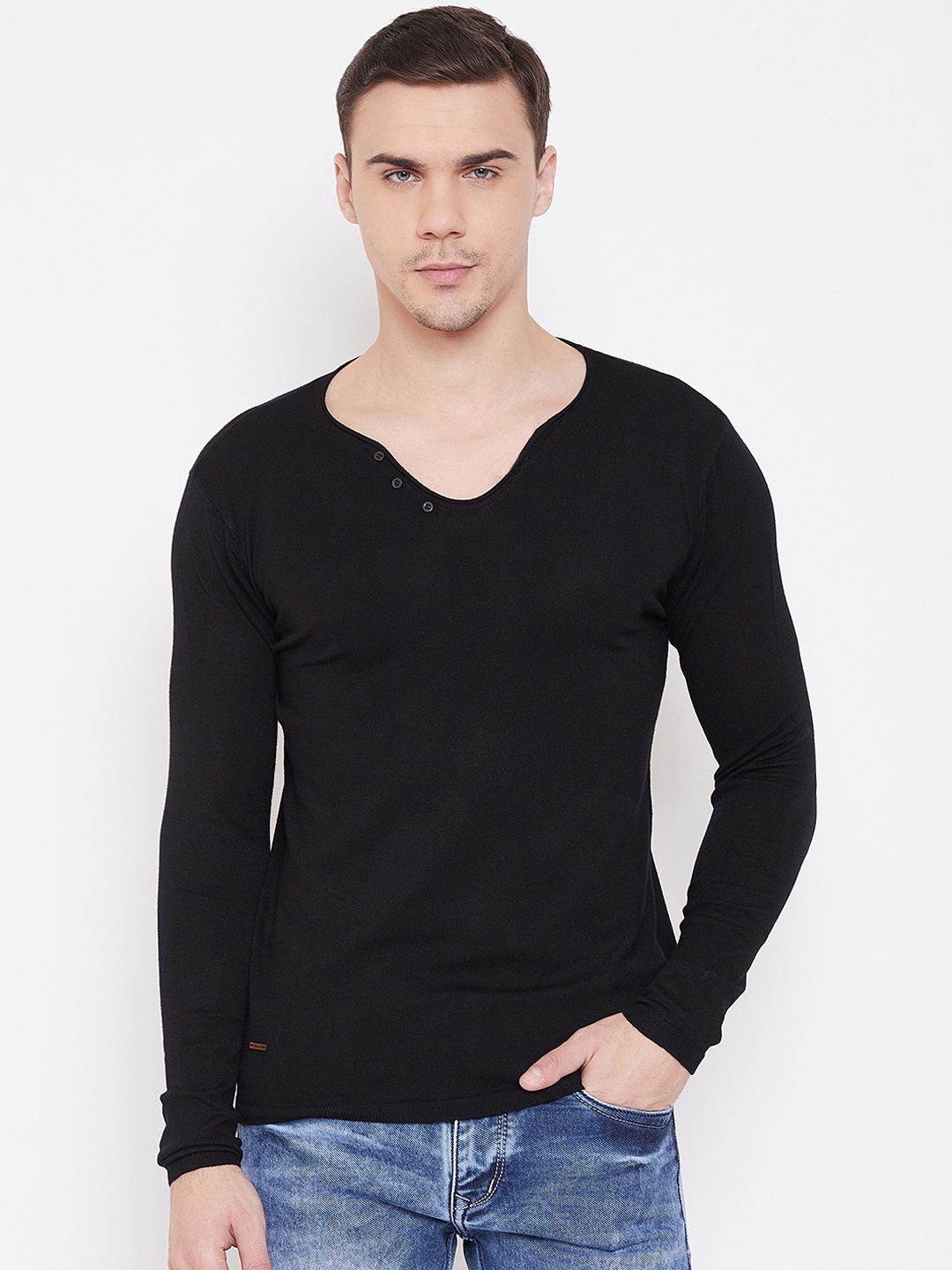 

Duke Men Black Solid V-Neck T-shirt