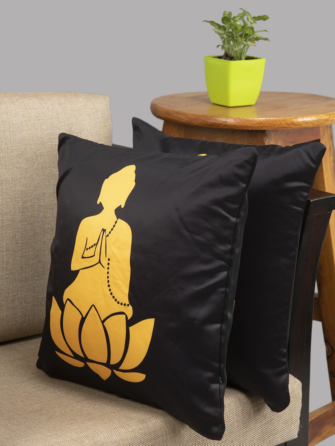 HOUZZCODE Black & Yellow Set of 2 Ethnic Motifs Square Cushion Covers