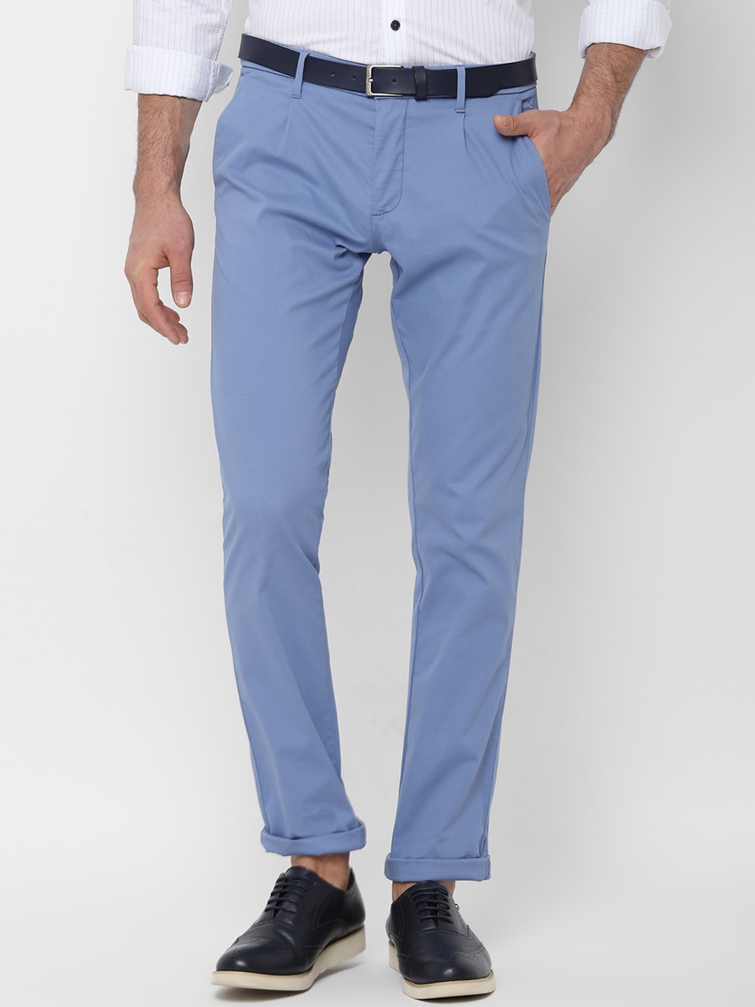 

Allen Solly Men Blue Slim Fit Solid Chinos