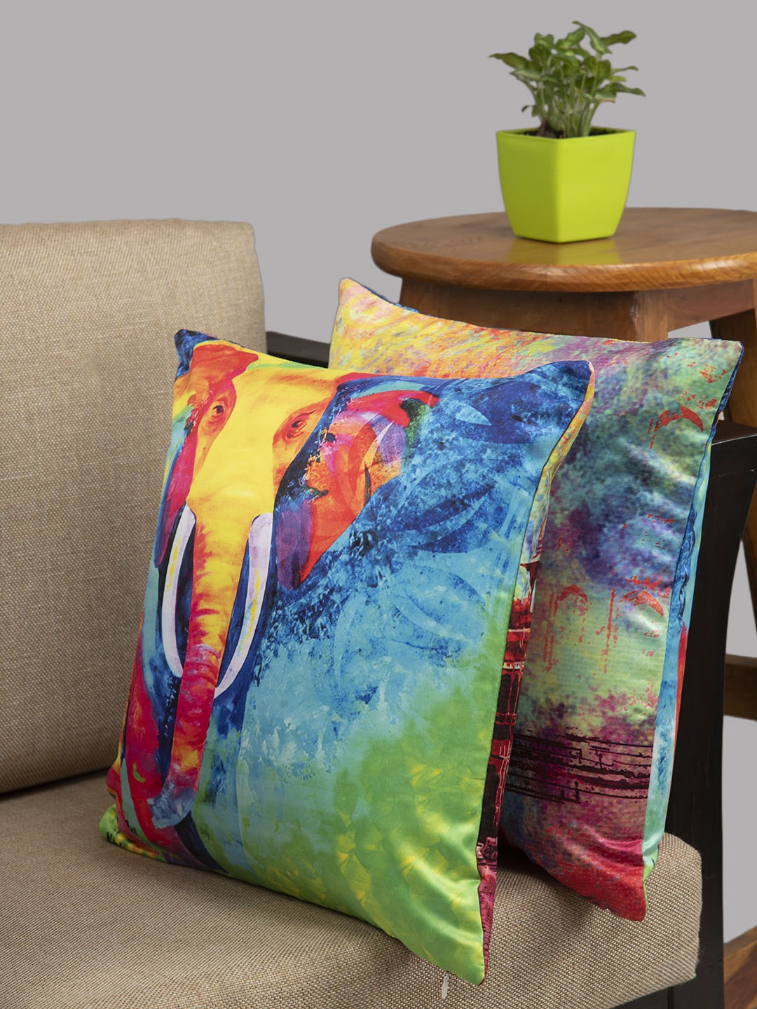 

HOUZZCODE Multicoloured Set of 2 Ethnic Motifs Square Cushion Covers, Multi
