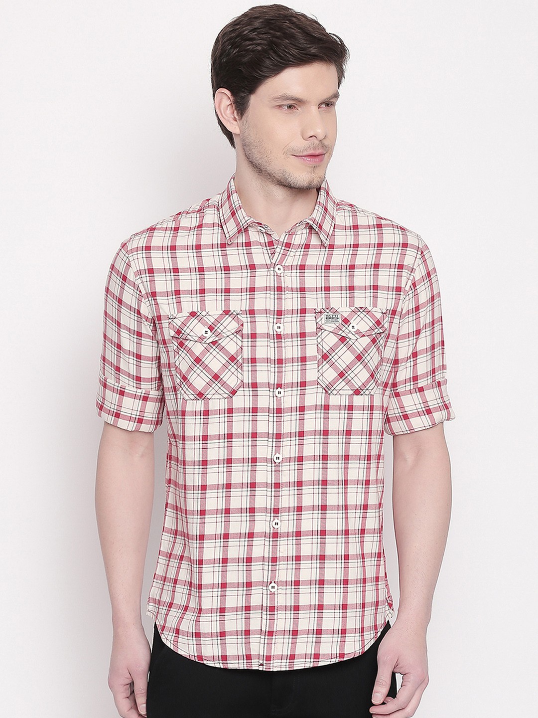 

Mufti Men Red & Beige Slim Fit Checked Casual Shirt