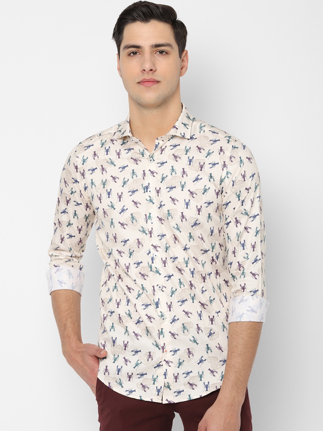 SIMON CARTER LONDON Men Cream-Coloured Slim Fit Printed Casual Shirt