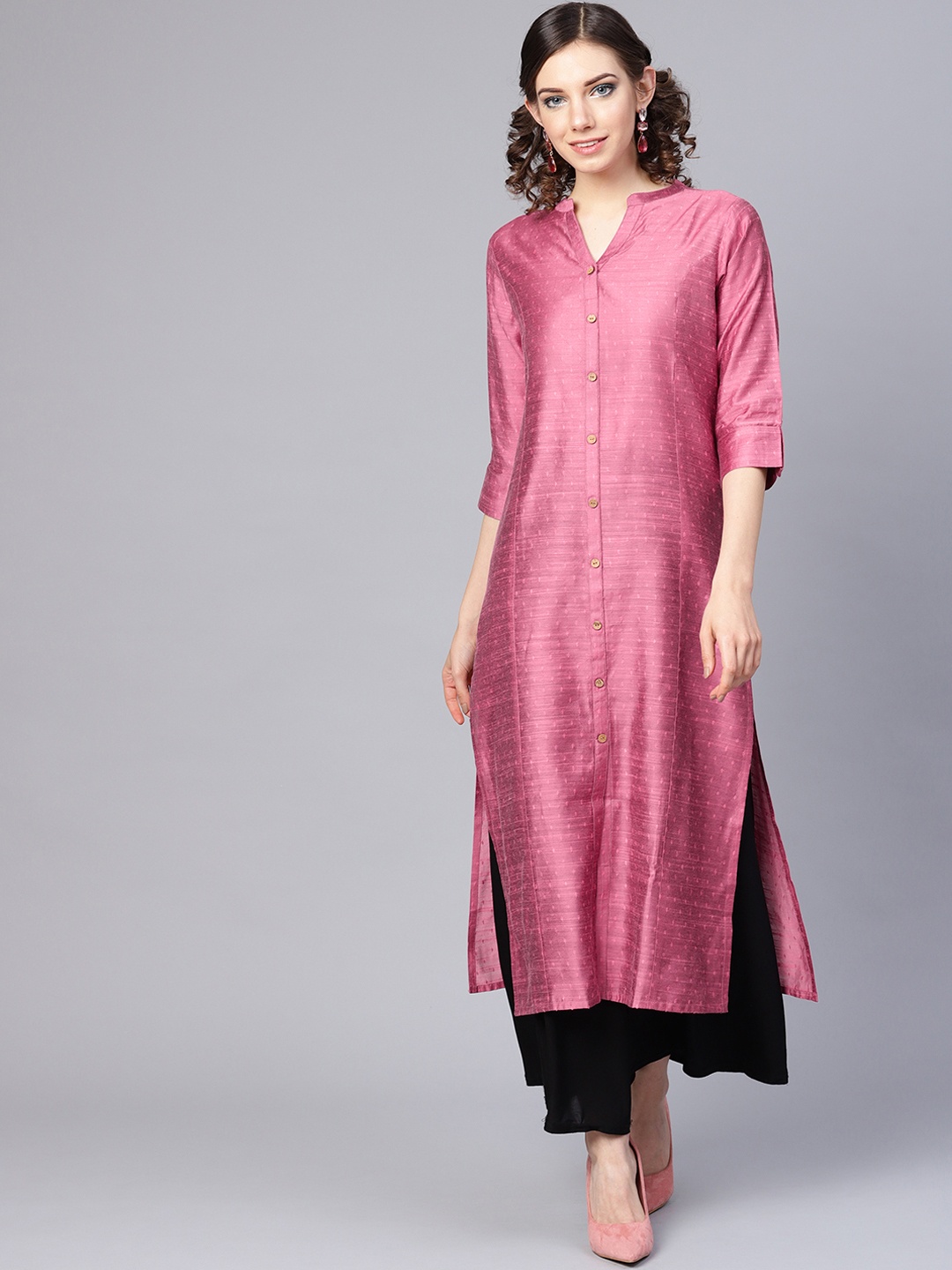 

Varanga Women Pink Woven Design Straight Kurta