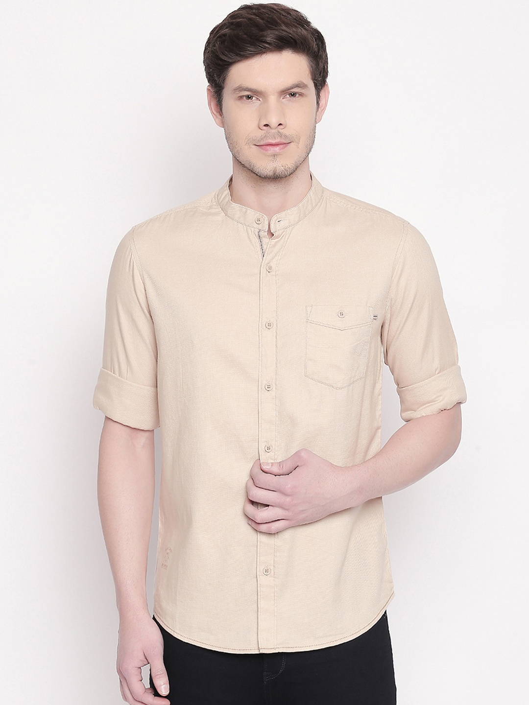

Mufti Men Beige Slim Fit Solid Casual Shirt