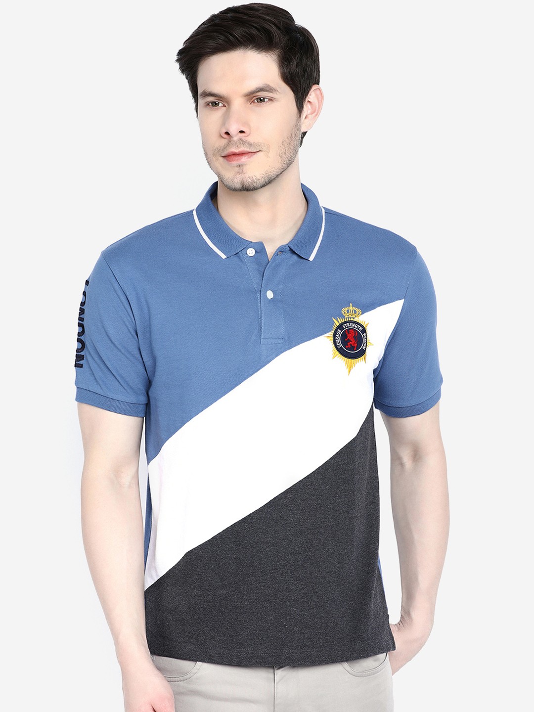 

GIORDANO Men Blue & White Colourblocked Slim Fit Polo Collar T-shirt