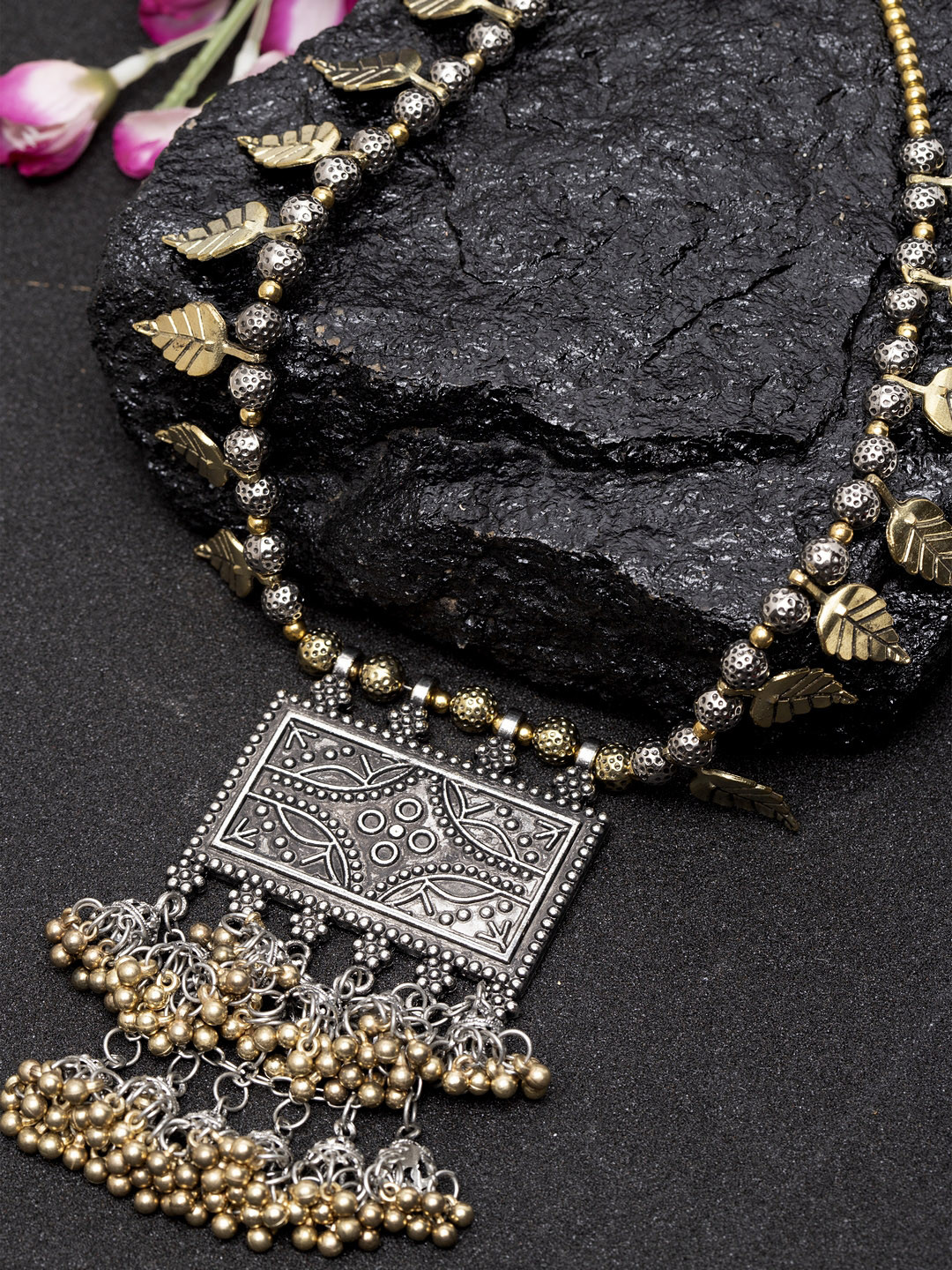 

Moedbuille Gold-Toned & Silver-Toned Brass Plated Oxidised Necklace