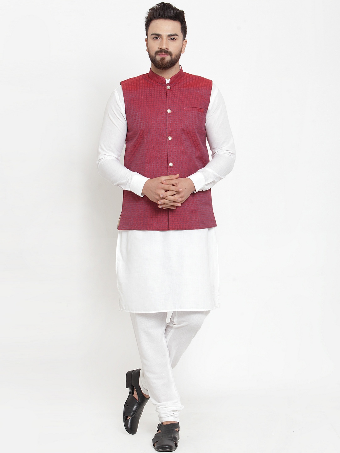 

Jompers Men White & Maroon Printed Kurta with Pyjamas & Nehru Jacket