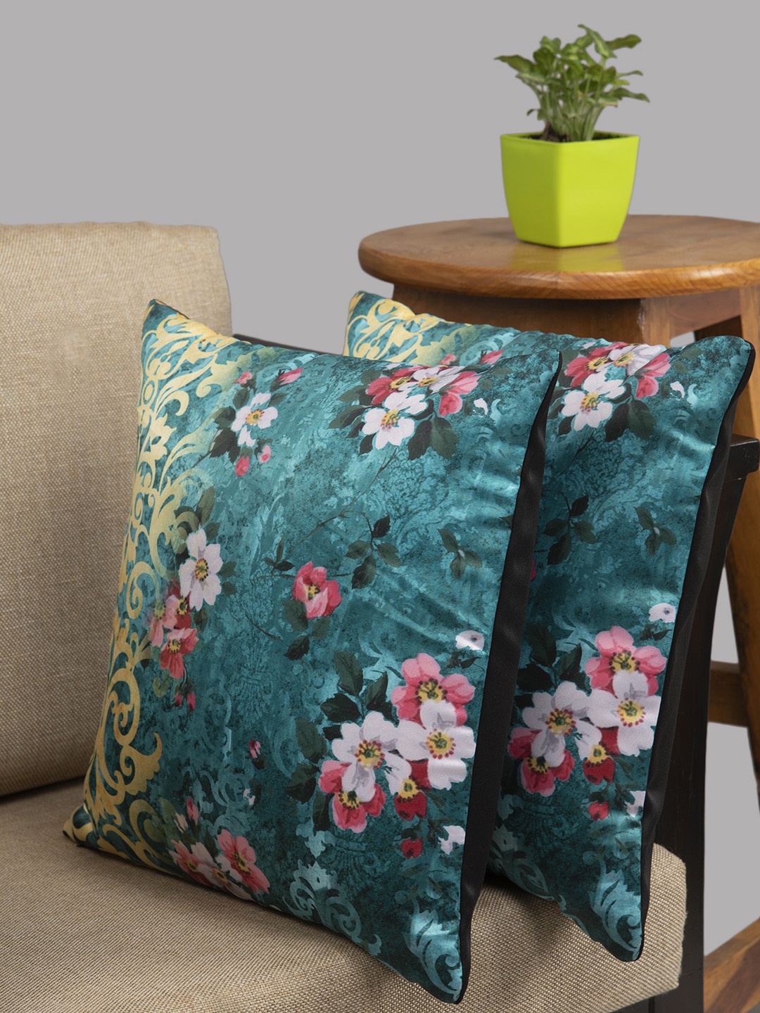 

HOUZZCODE Turquoise Blue Set of 2 Floral Square Cushion Covers
