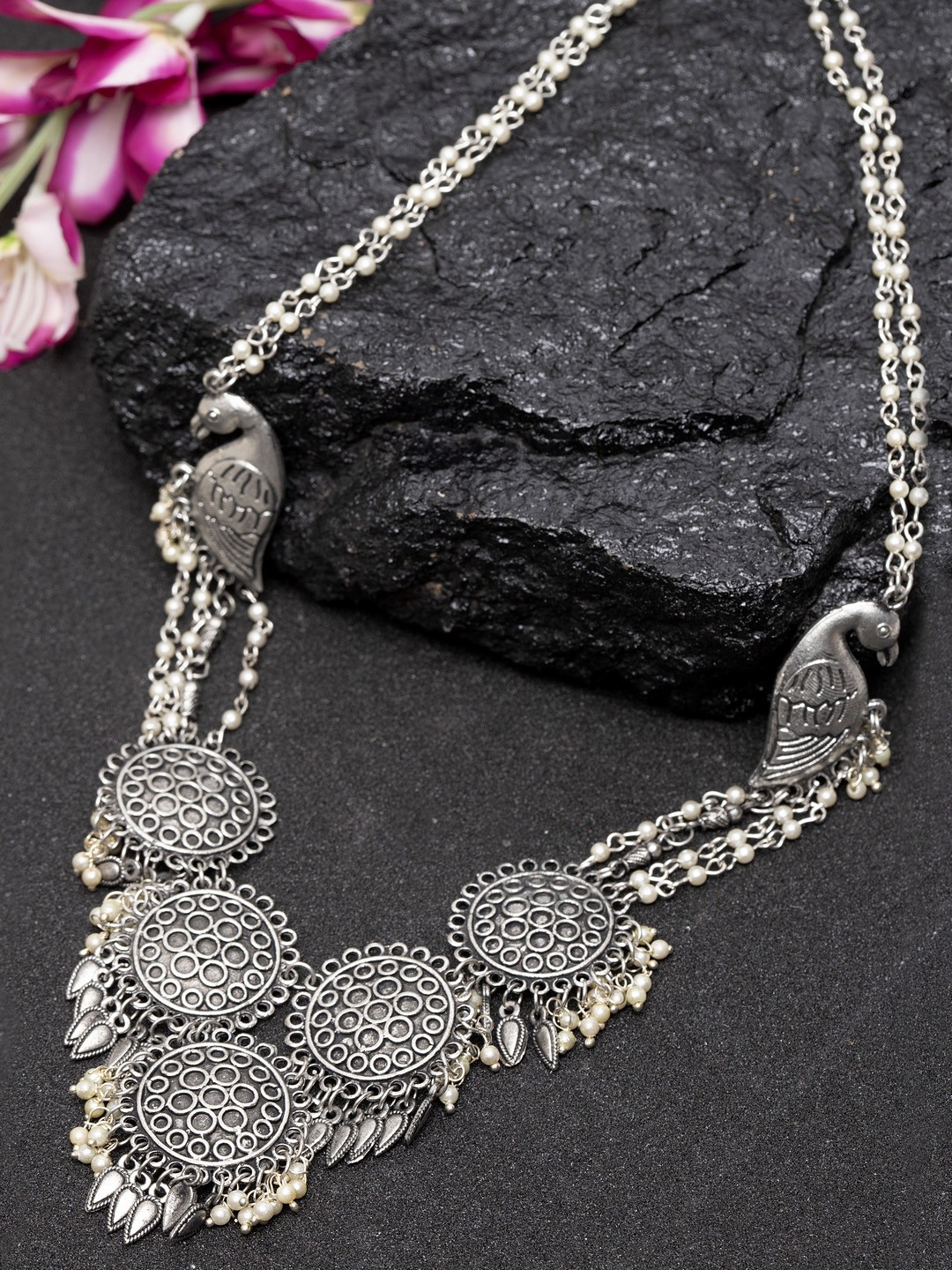 

Moedbuille Silver-Toned Brass-Plated Oxidised Necklace