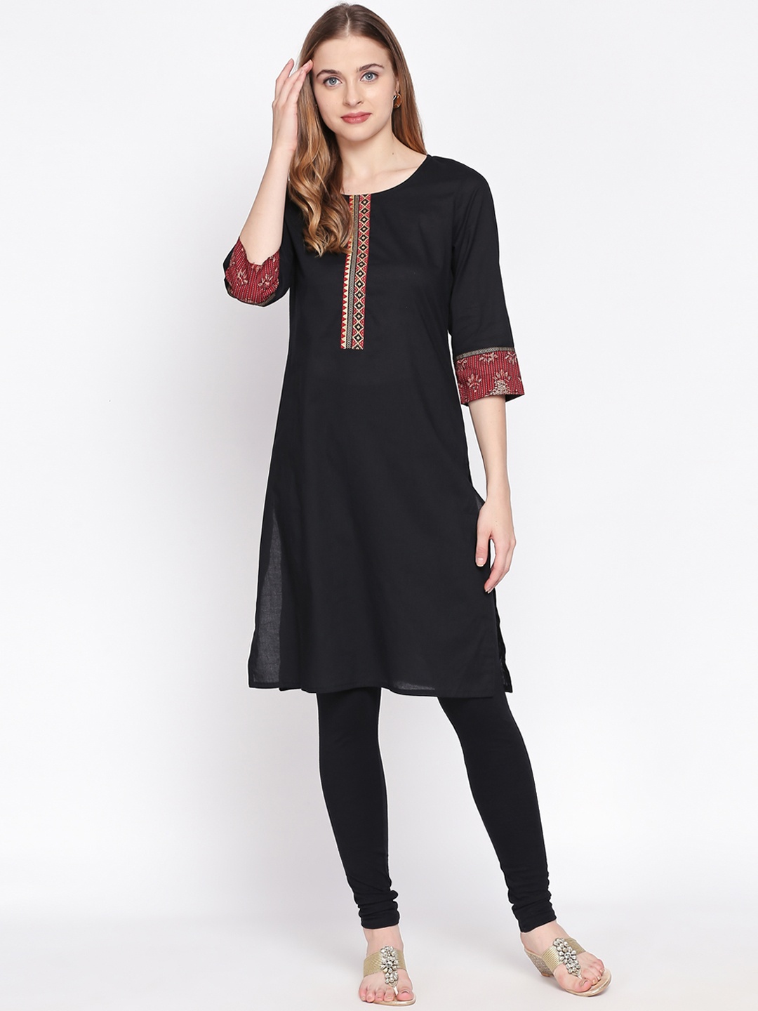 

RANGMANCH BY PANTALOONS Women Black Solid Straight Kurta