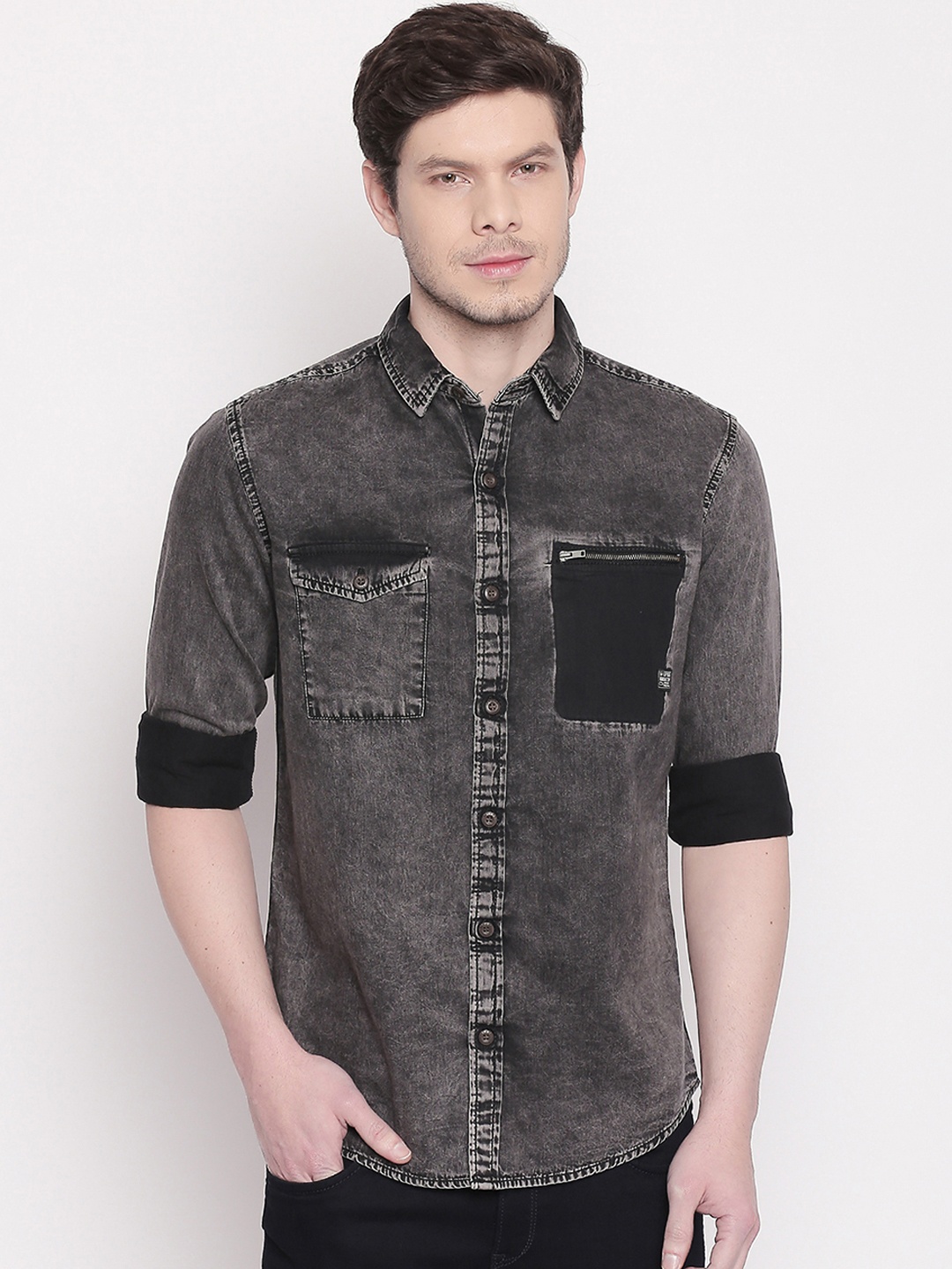 

Mufti Men Black & Grey Slim Fit Faded Denim Casual Shirt