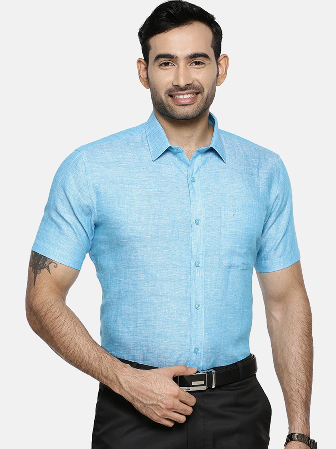 

Ramraj Men Blue Original Slim Fit Solid Formal Linen Shirt