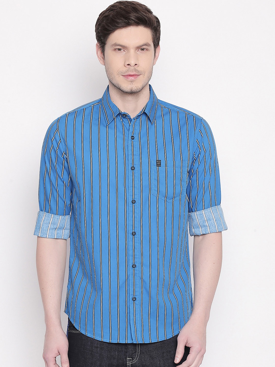 

Mufti Men Blue Slim Fit Striped Casual Shirt