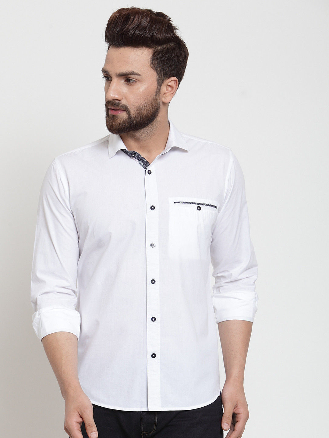 

Purple State Men White Solid Slim Fit Casual Shirt