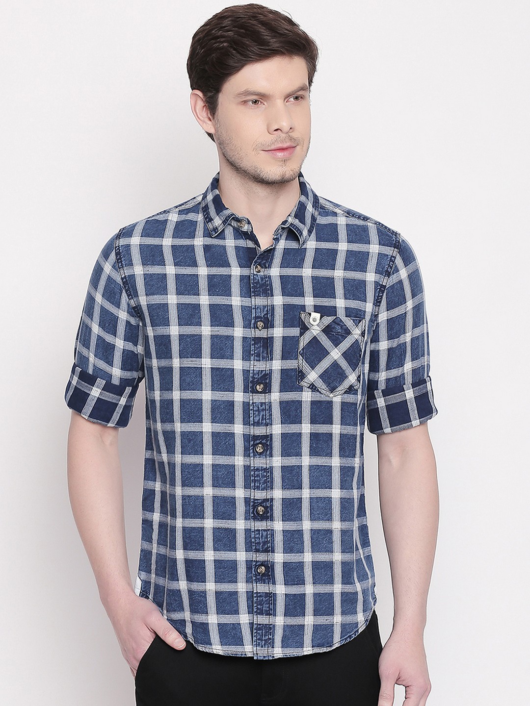 

Mufti Men Blue & White Slim Fit Checked Casual Shirt