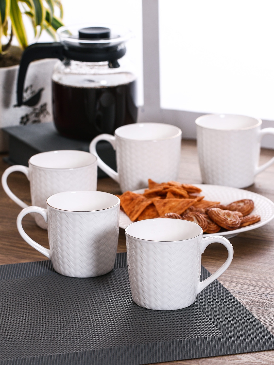 

CLAY CRAFT White Set of 6 Bone China Cups Set