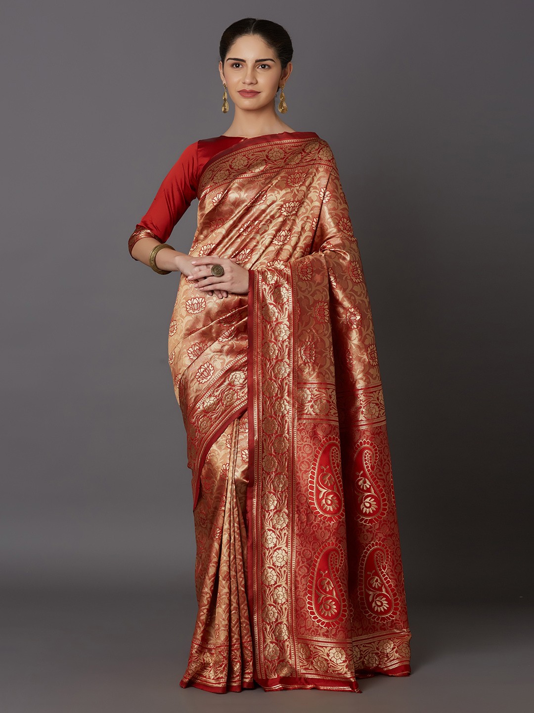 

Mitera Maroon Silk Blend Woven Design Kanjeevaram Saree