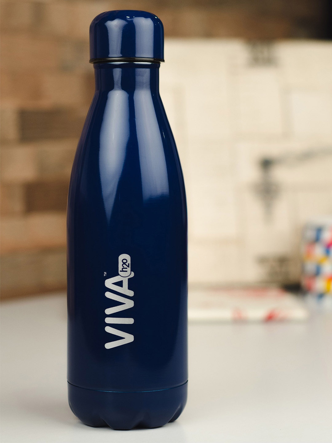 

VIVA h2o Blue Solid Stainless Steel Vaccum Insulated Water Bottle 500 ml, Navy blue