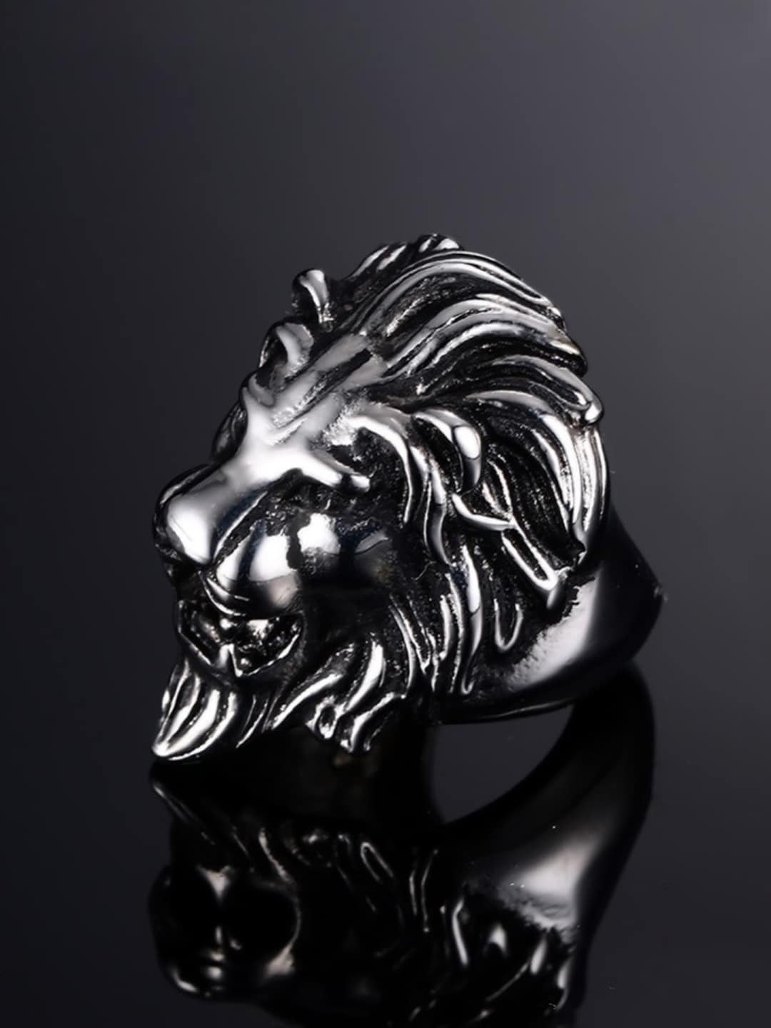 

Yellow Chimes Men Silver-Toned Lion Symbol Masculine Stainless Steel Finger Ring