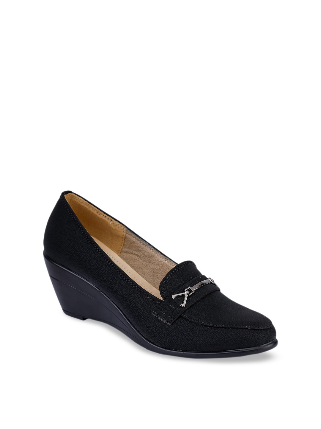 

VALIOSAA Women Black Solid Pumps